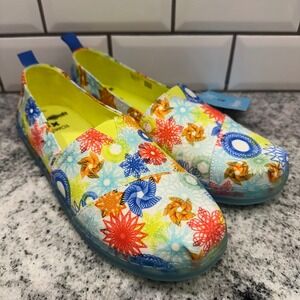 TOMS Kids Size 1 Alpargata Blue Multi Spirograph Print Slip On Canvas Shoes NEW